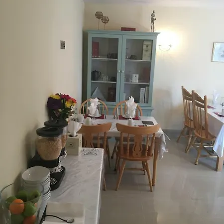 Alojamento de Acomodação e Pequeno-almoço Drumhouse *