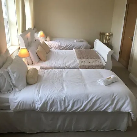 Drumhouse Bed & Breakfast *